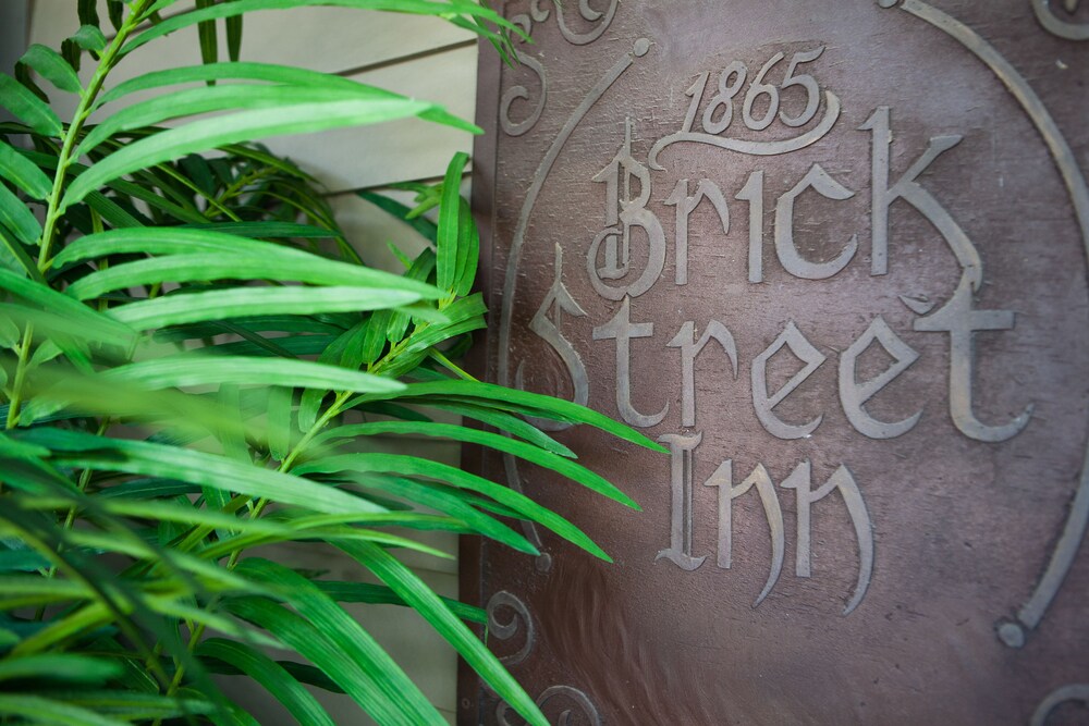 Brick Street Inn - photo 41