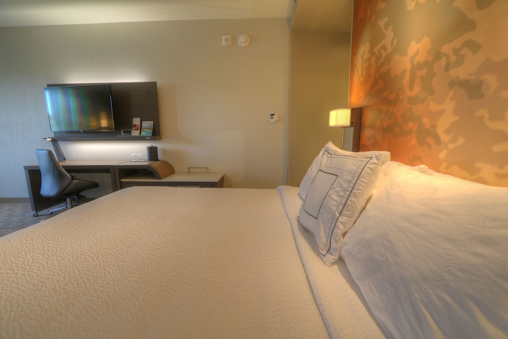 Courtyard by Marriott Pigeon Forge - photo 18
