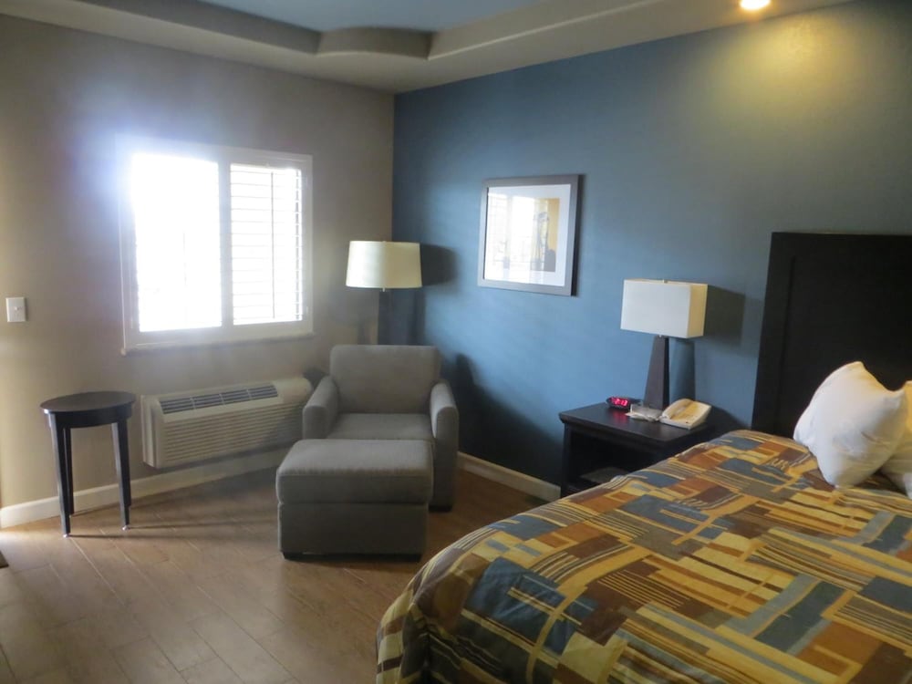 Black Gold Inn - photo 17