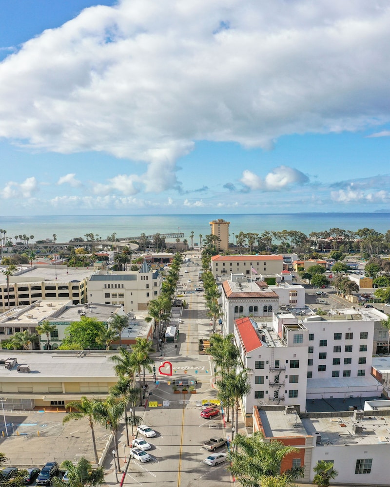 Crowne Plaza Ventura Beach by IHG - photo 181