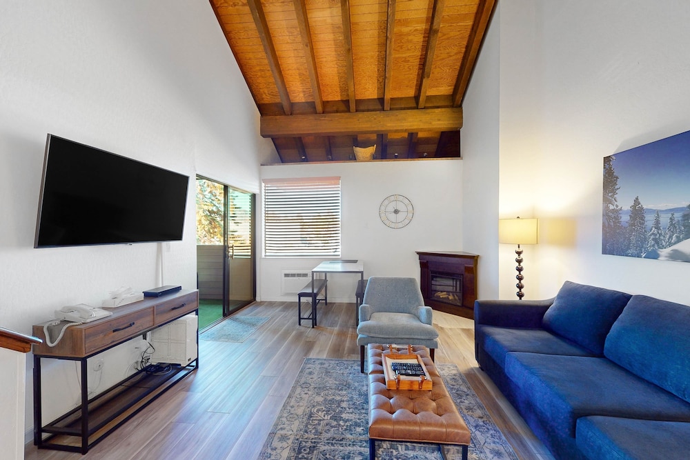 619 Lakefront - photo 40