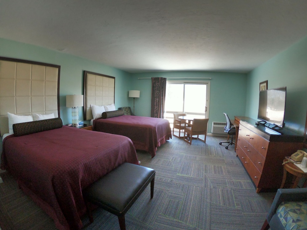 Copper Lantern Motor Lodge - photo 12