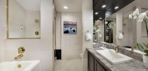 Luxor Hotel & Casino by Suiteness