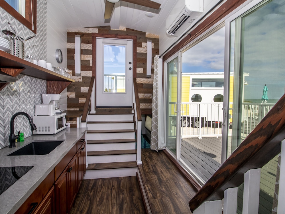 Sunshine Key RV Resort & Marina - photo 18