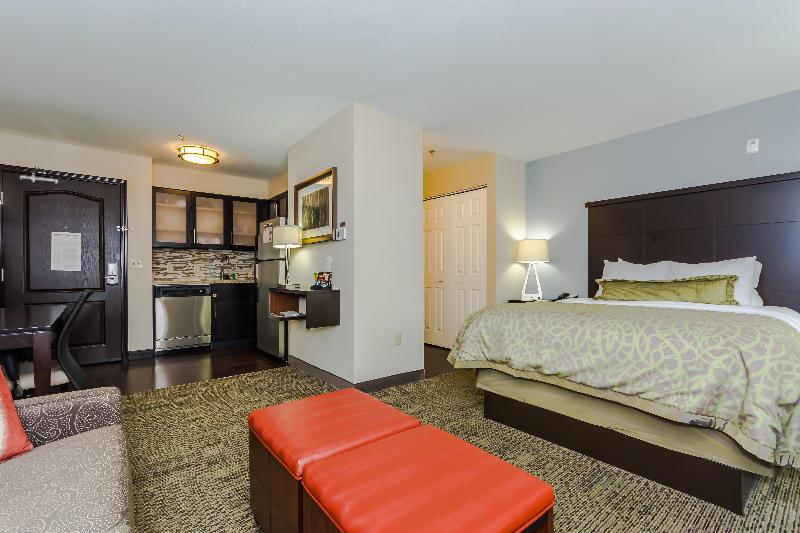 Staybridge Suites Grand Forks by IHG - photo 16