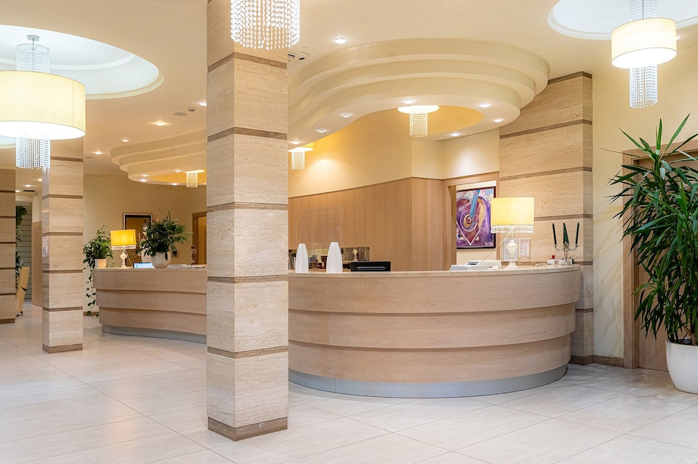 Hotel Adria — Milano Marittima — photo 2