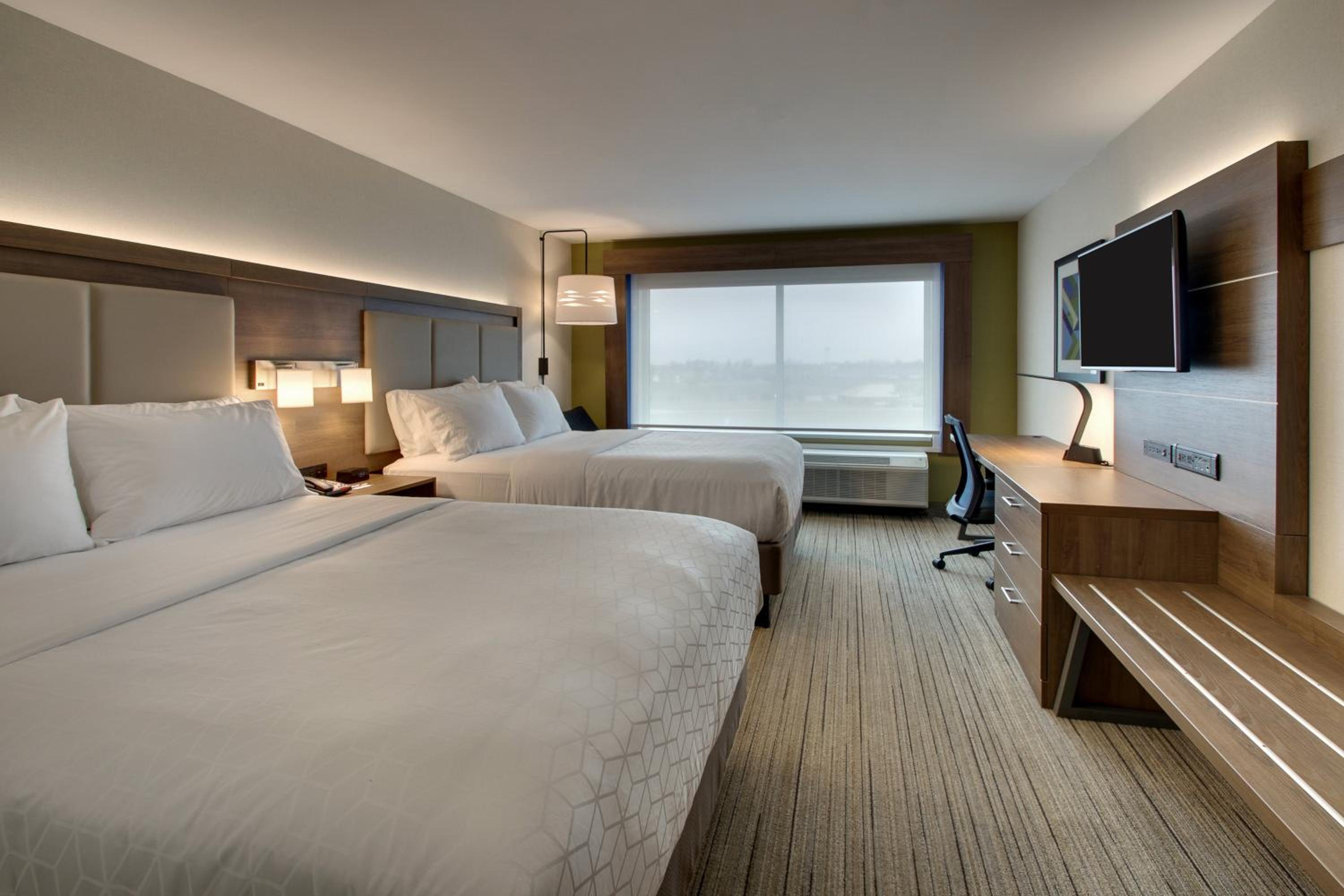 Holiday Inn Express & Suites Mt Sterling North by IHG - photo 65