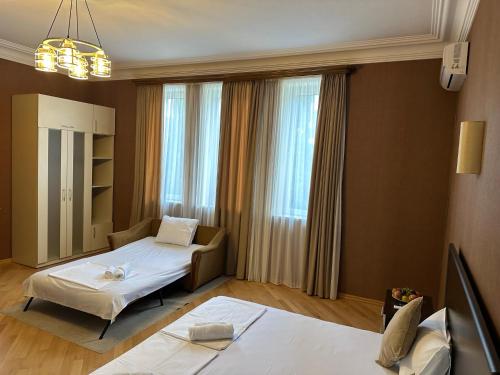 Garriott Tbilisi