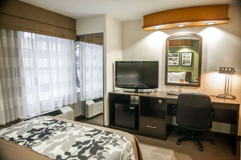 Sleep Inn & Suites Emmitsburg - photo 10