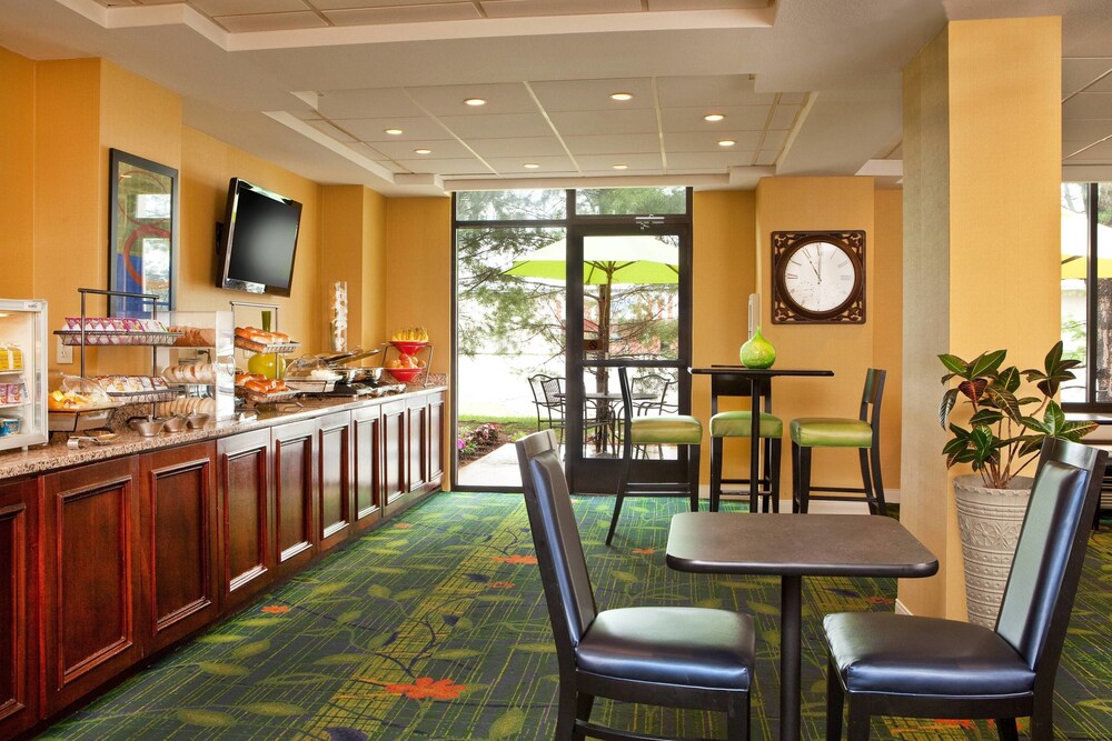 Fairfield Inn By Marriott Bangor - photo 11