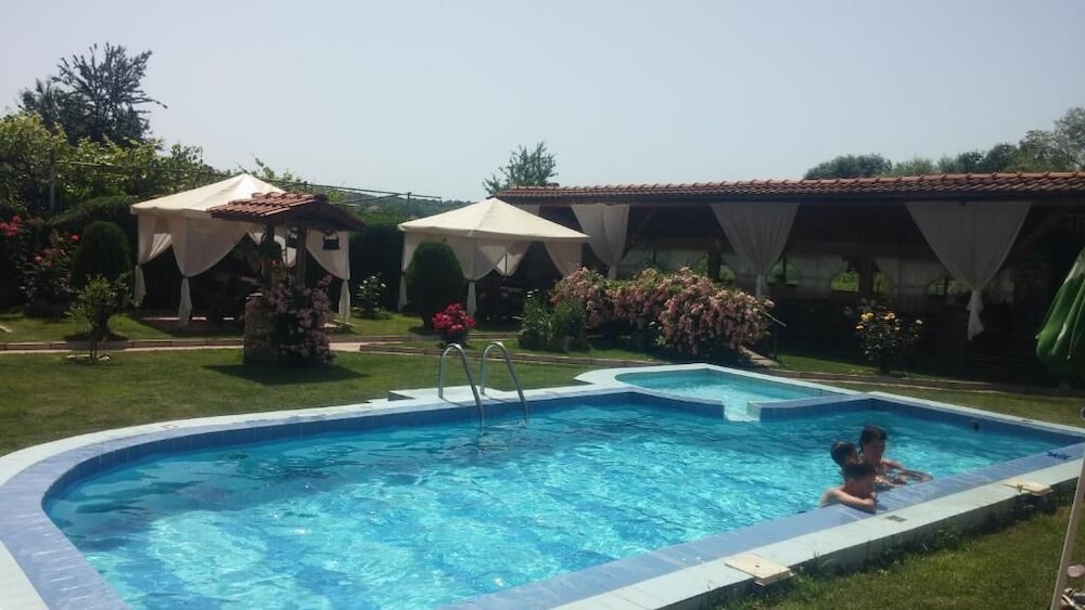 Sharkov Family Hotel in Garmen, Bulgaria