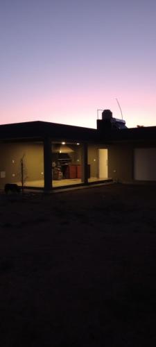 Quincho Monoambiente Con Parrilla — Balcarce