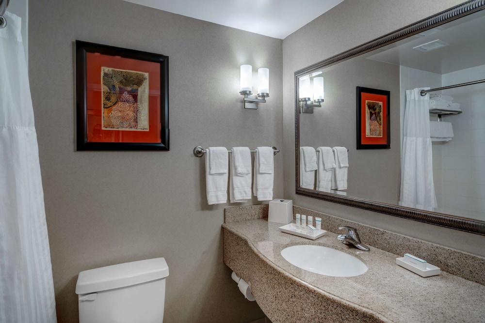 Hilton Garden Inn Augusta - photo 23