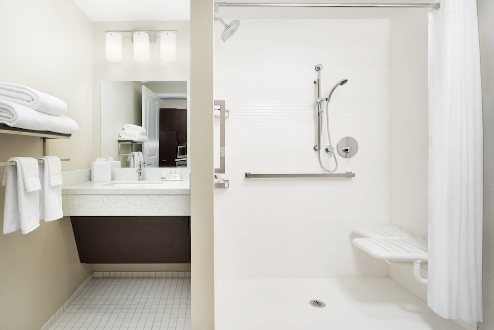 TownePlace Suites by Marriott Leesburg - photo 20