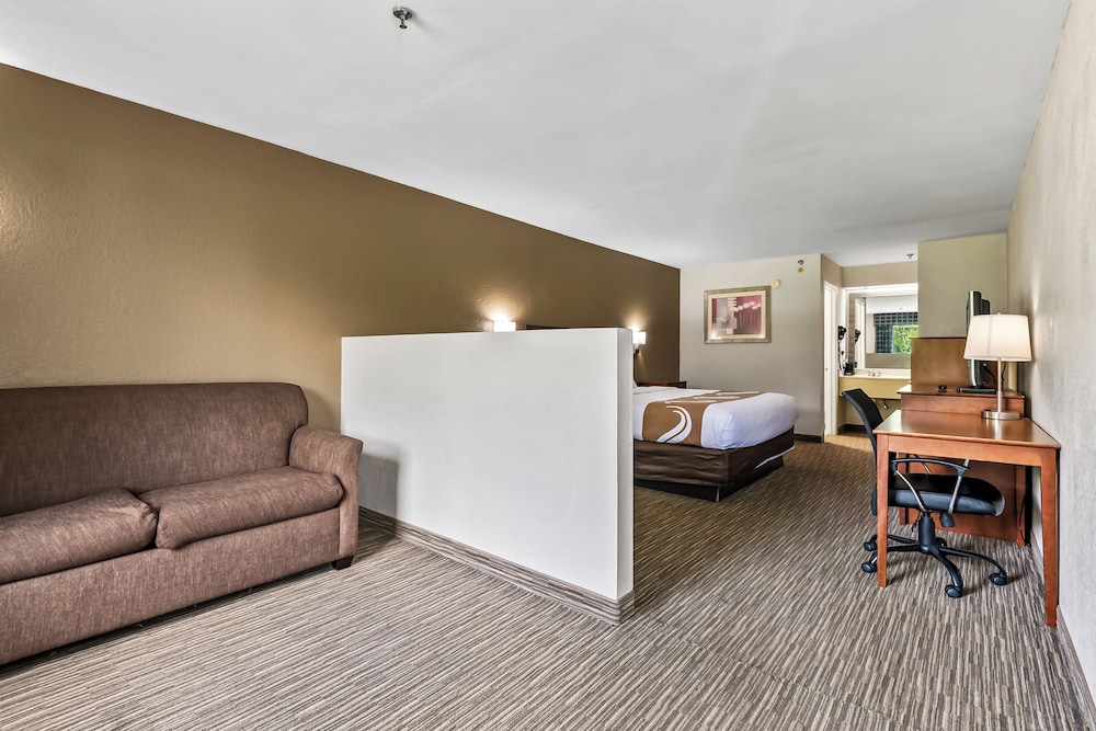 Quality Inn Quincy Tallahassee West - photo 8