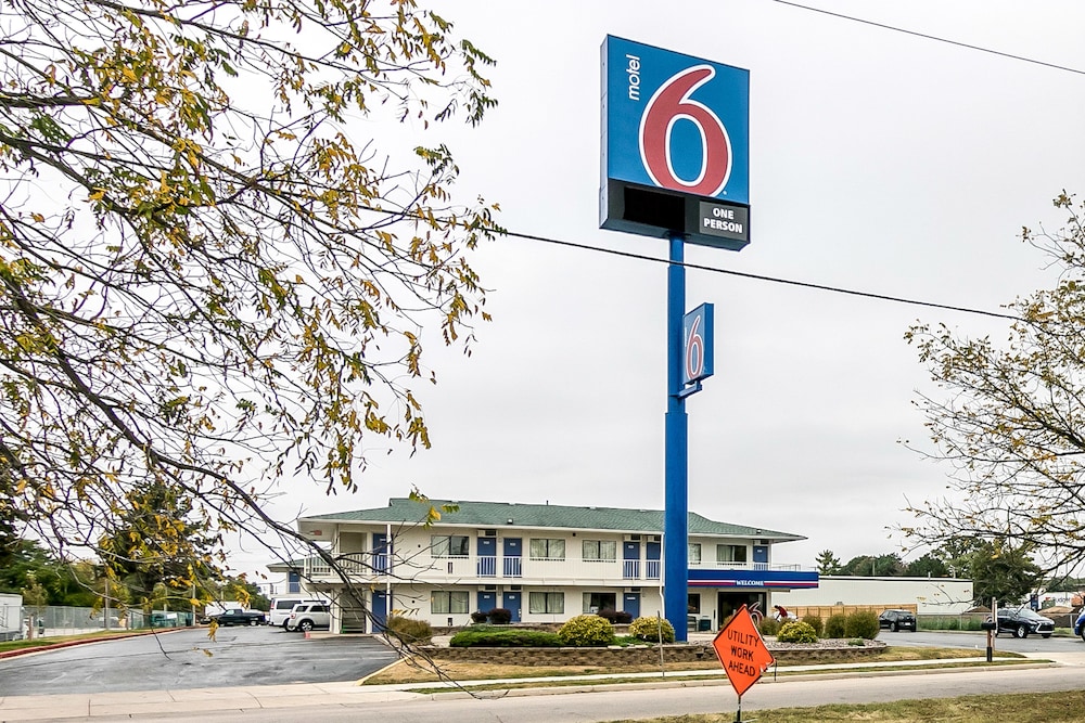 Motel 6 Janesville WI - photo 18