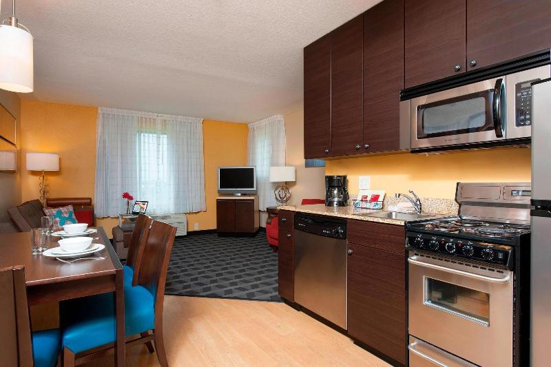 TownePlace Suites by Marriott Des Moines Urbandale - photo 82