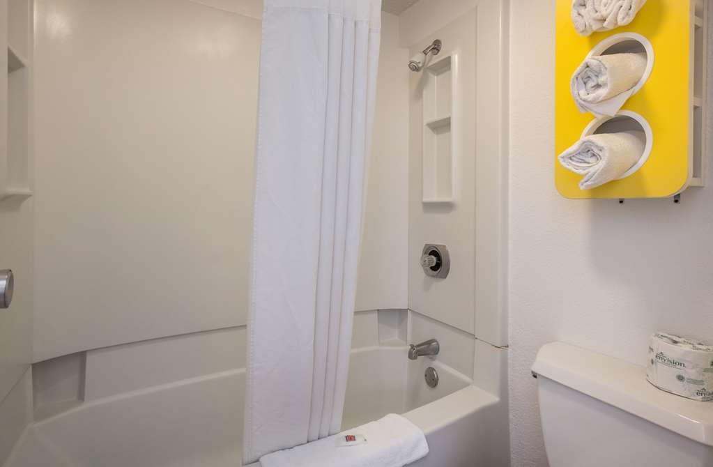 Motel 6 Prospect Heights IL - photo 16