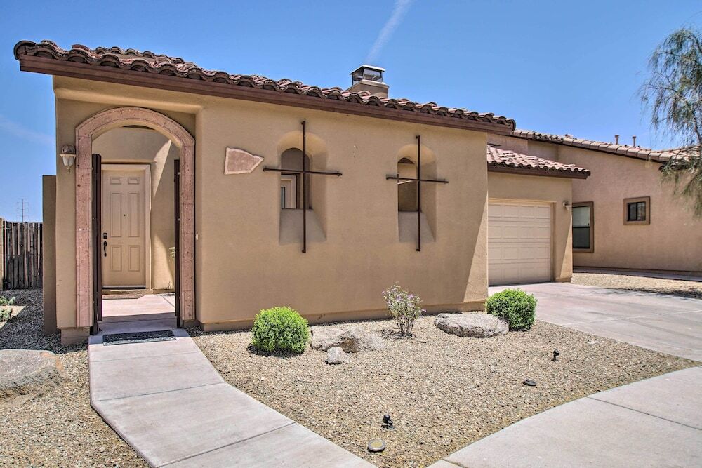 Near Golf Casita With Patio 10 Mi To Dtwn Phoenix — Phoenix