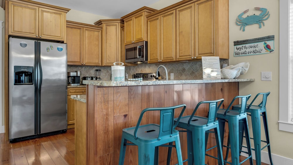 Great Family Home in Seacrest; Resort Pool Beach Shuttle - photo 11
