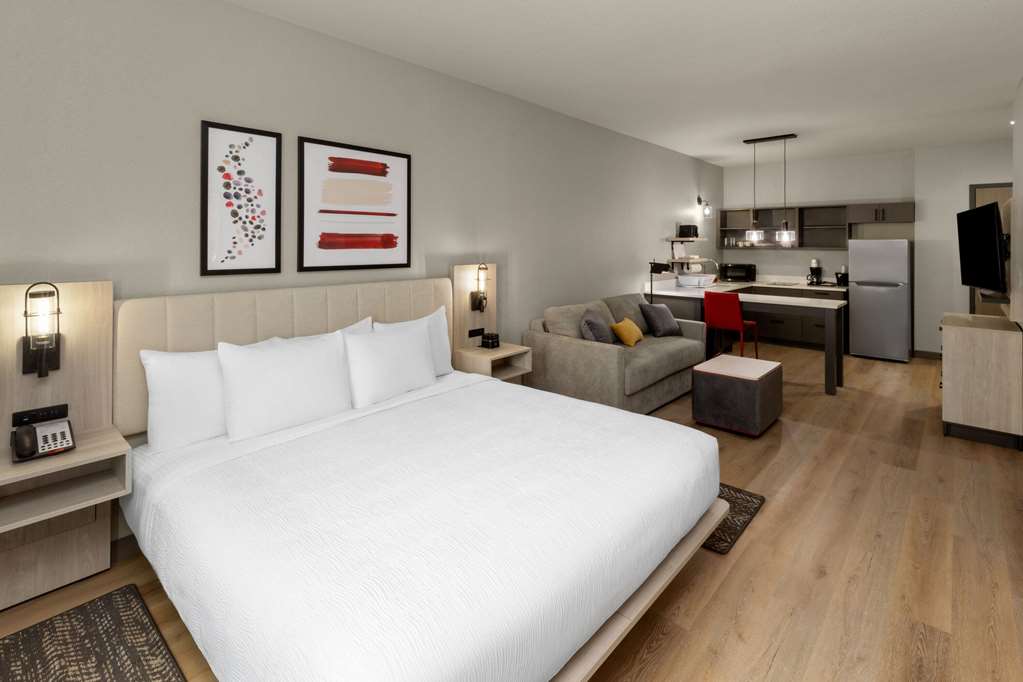Hawthorn Extended Stay by Wyndham DeSoto - photo 10