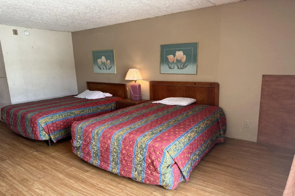Kampus Inn by OYO Gainesville University Area — hotel near Gainesville Regional Airport