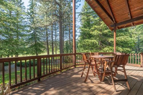 Meadow Greens in Arnold, United States