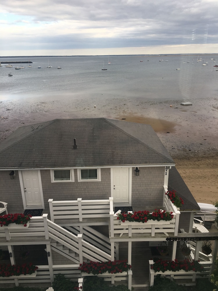 Dyer's Beach House - photo 59
