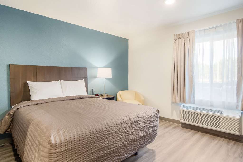 WoodSpring Suites Jacksonville Baymeadows - photo 15