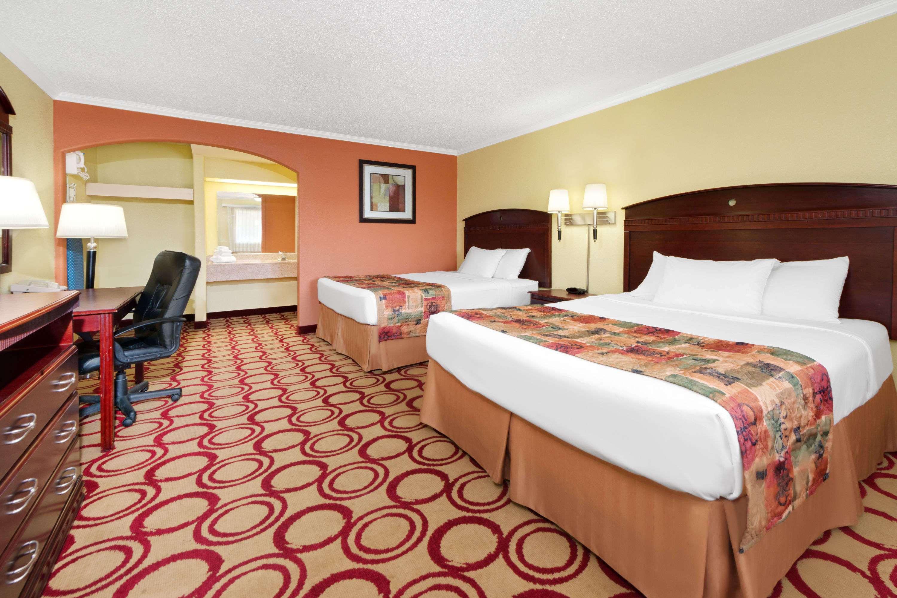 Hotel Plainview - photo 7