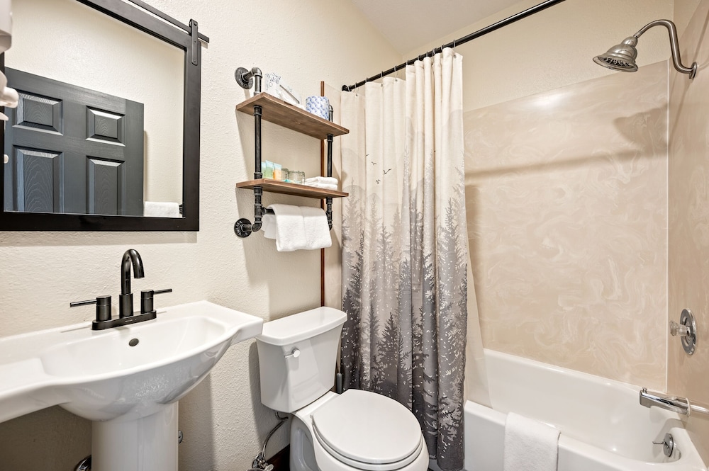 Hotel Leavenworth - photo 33