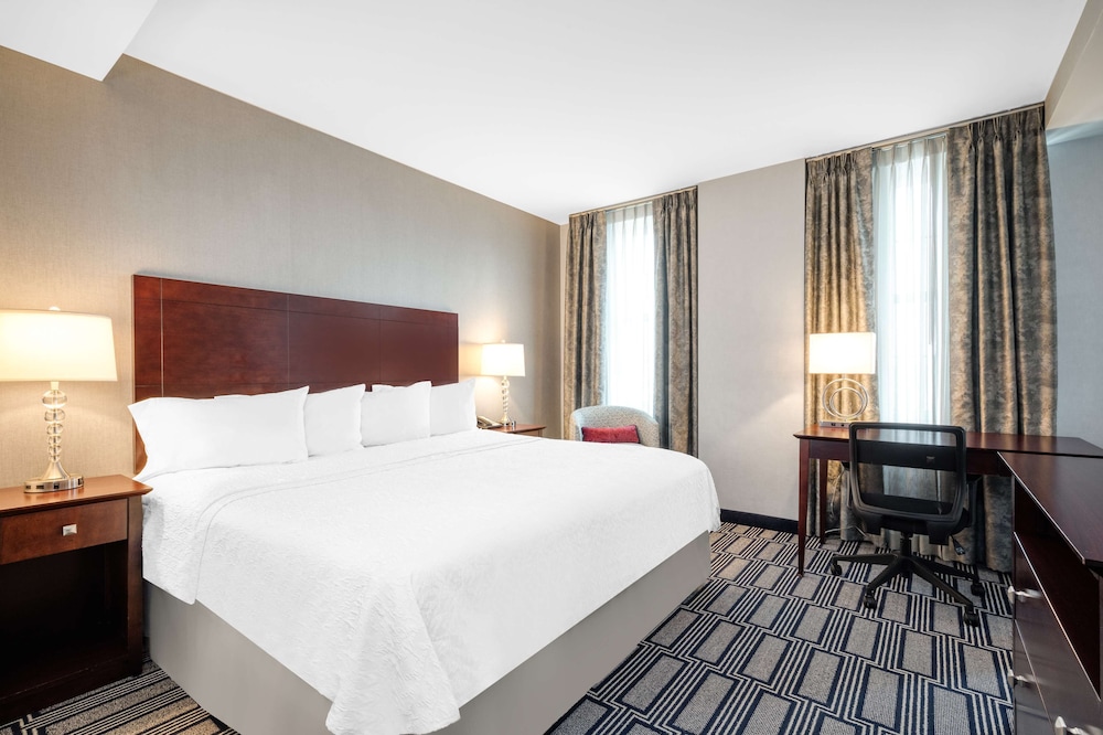 Hampton Inn & Suites Providence Downtown - photo 39