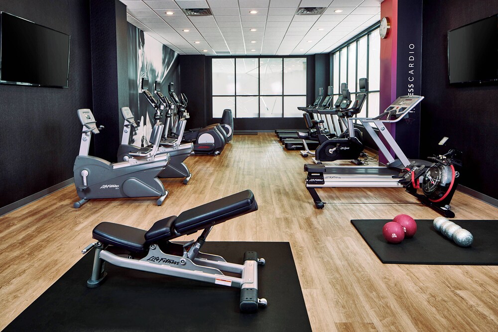 Courtyard by Marriott Minneapolis West - photo 18