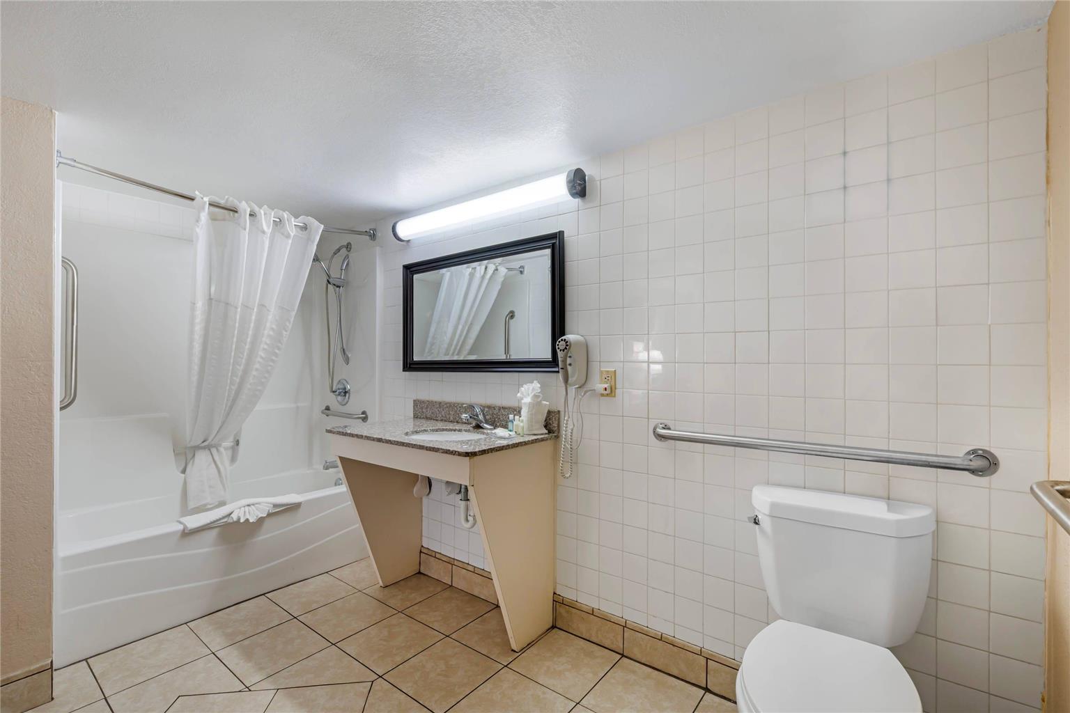 Quality Inn & Suites Conference Center - photo 15