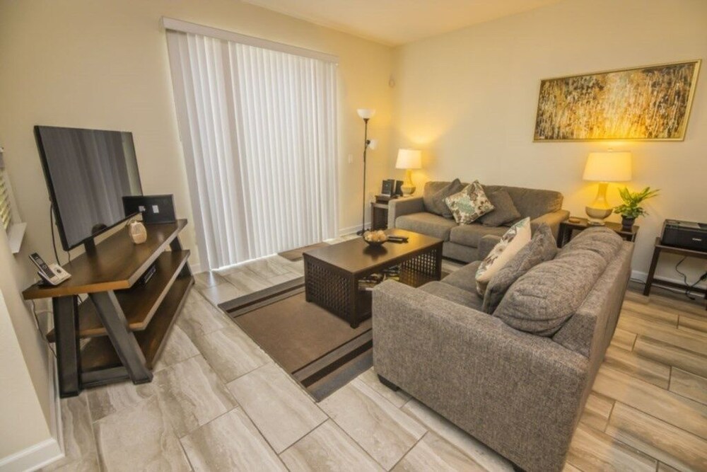 Once Upon A Time Townhome At Storey Lake Resort - photo 11