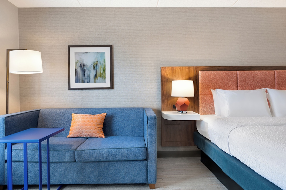 Hampton Inn Bloomsburg - photo 17