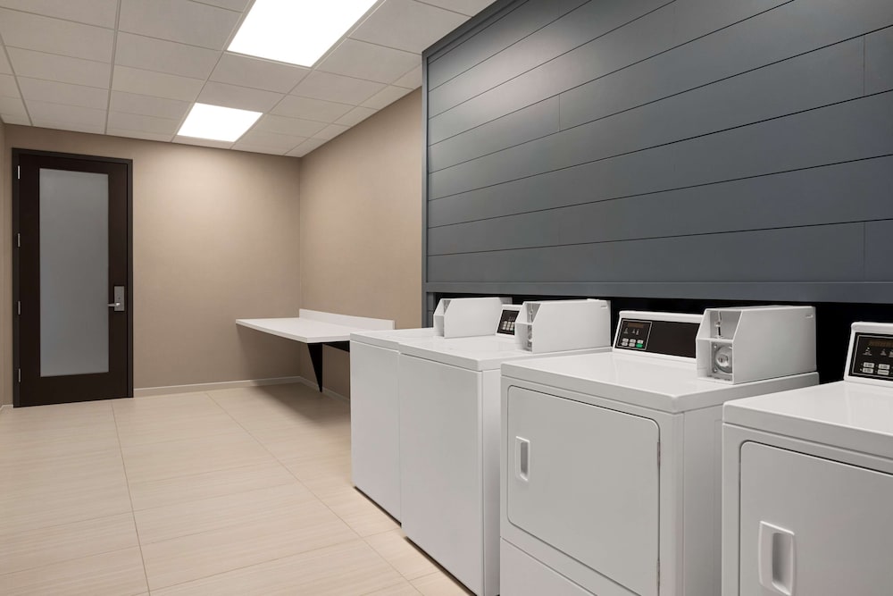 Homewood Suites by Hilton Indianapolis Downtown IUPUI - photo 37