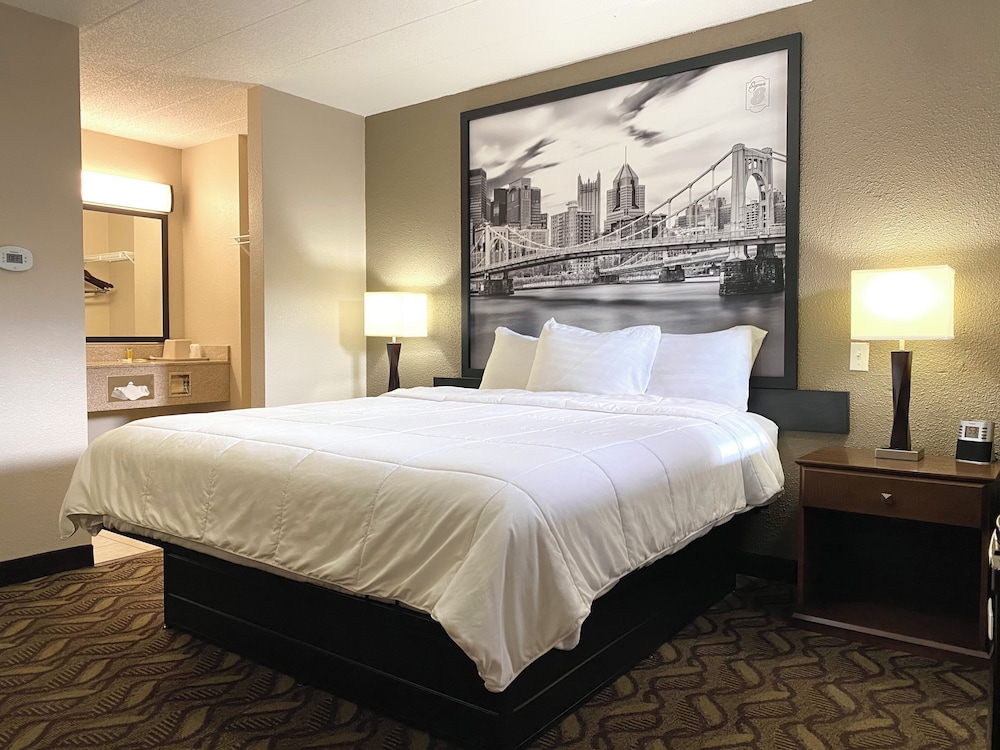 Super 8 by Wyndham Greensburg — hotel in Greensburg