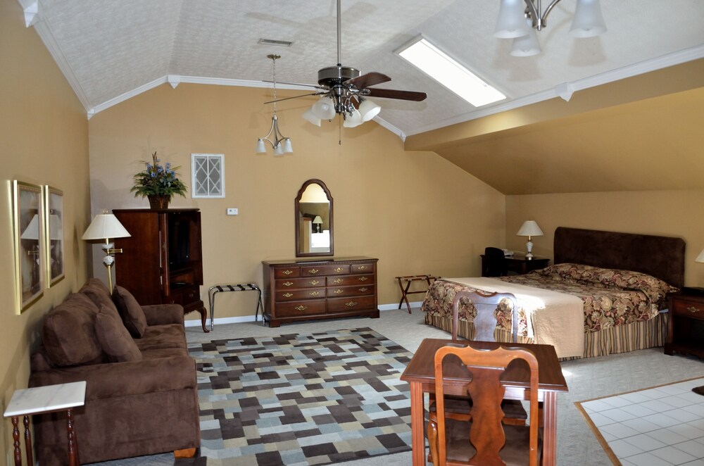 Four Seasons Country Inn - photo 13