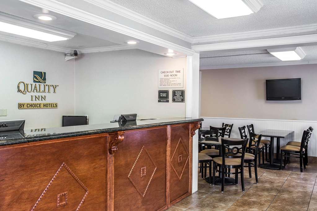 Quality Inn Madison - photo 3