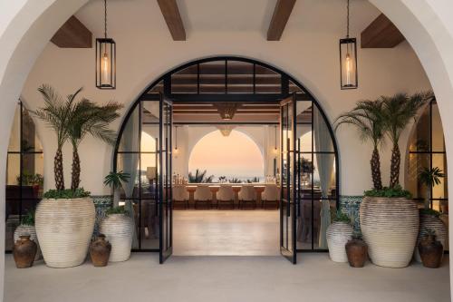 Four Seasons Resort Cabo Del Sol — 5-Star Luxury Hotel in El Tule, Mexico