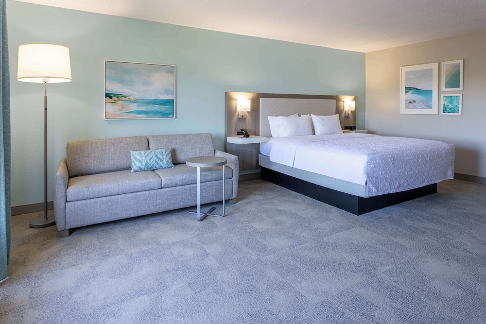 Hampton Inn & Suites Venice Bayside South Sarasota - photo 24