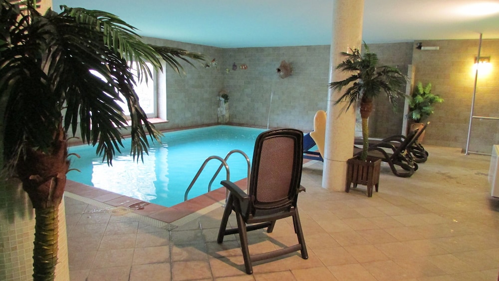 Agriturismo Olivastrella — 4-Star Luxury Hotel in San Venanzo, Italy