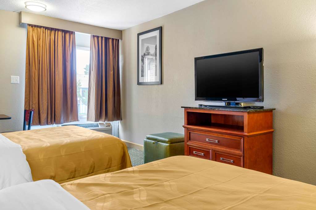 Quality Inn & Suites Apex Holly Springs - photo 10