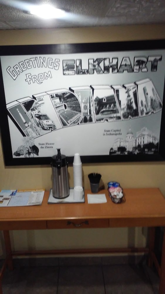 Quality Inn Elkhart - photo 15