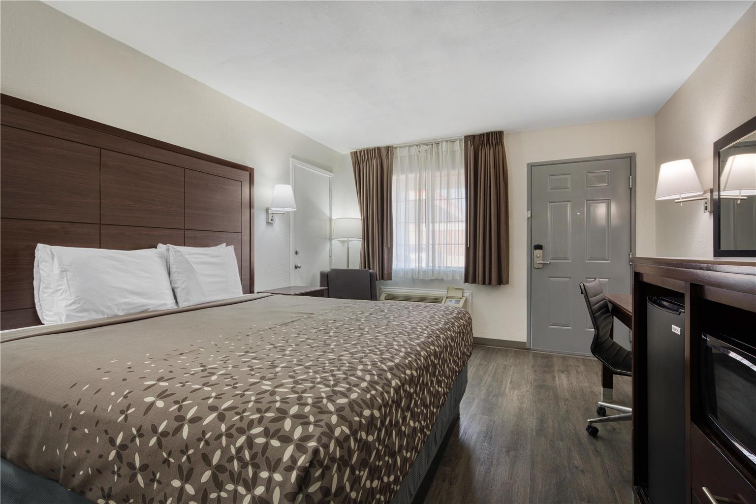 SureStay Hotel by Best Western Terrell - photo 25
