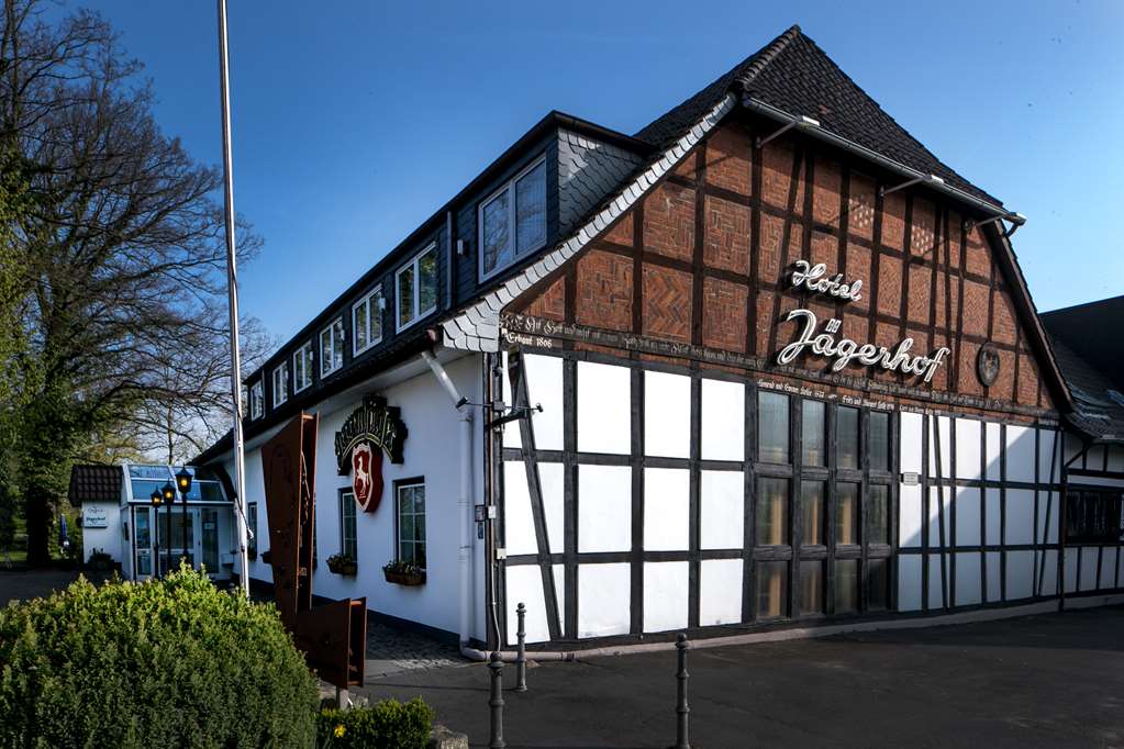 Hotel Jägerhof — hotel in Langenhagen