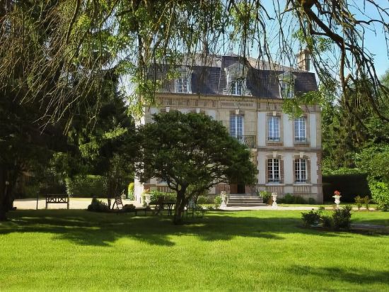 Manoir le Mesnil - carbon neutral hotel in Unknown City