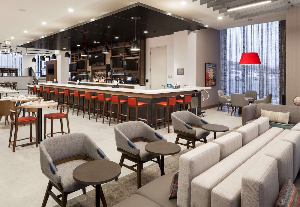 Hilton Garden Inn Madison Downtown - photo 41