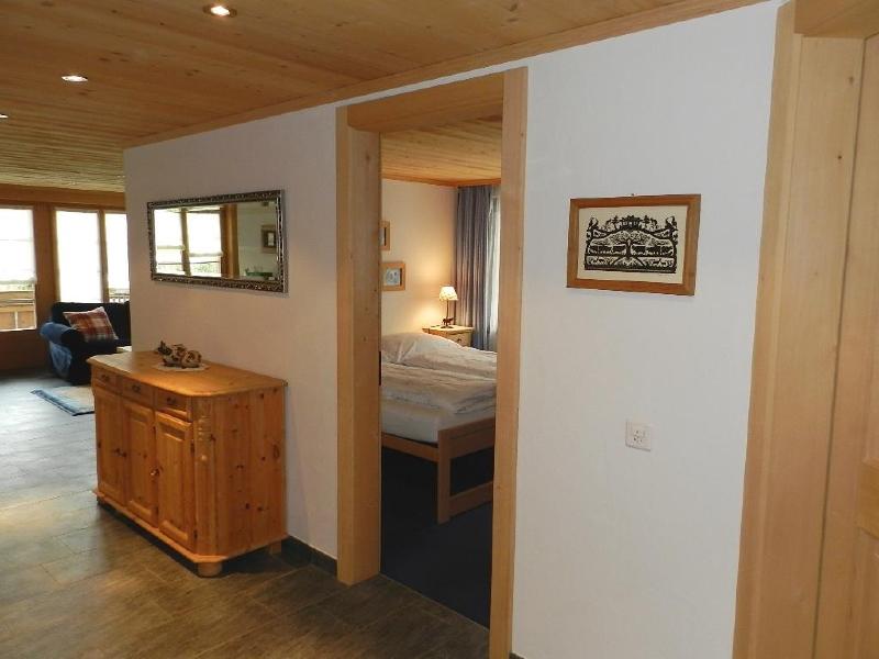 Lisa — Gstaad — photo 3